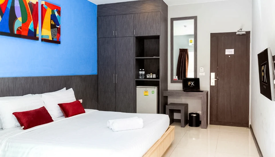 هتل اف ایکس پاتایا